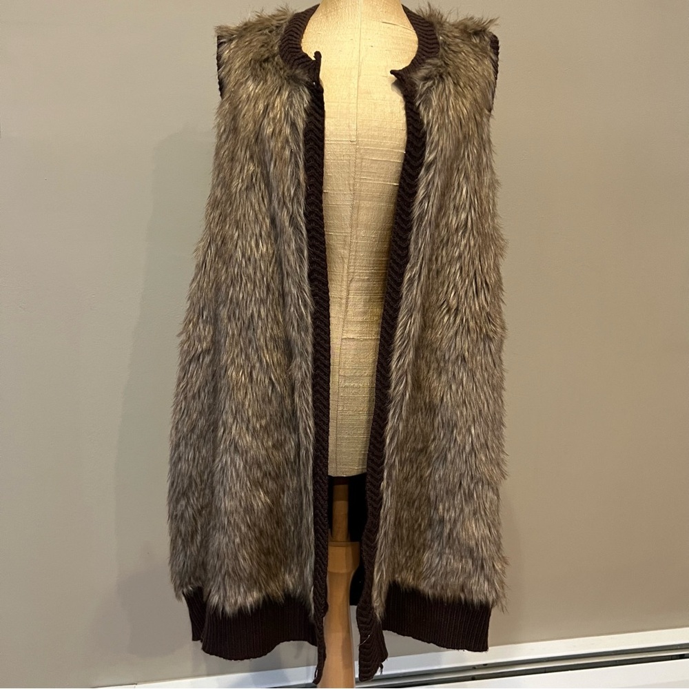 Relativity Brown Faux Fur Vest